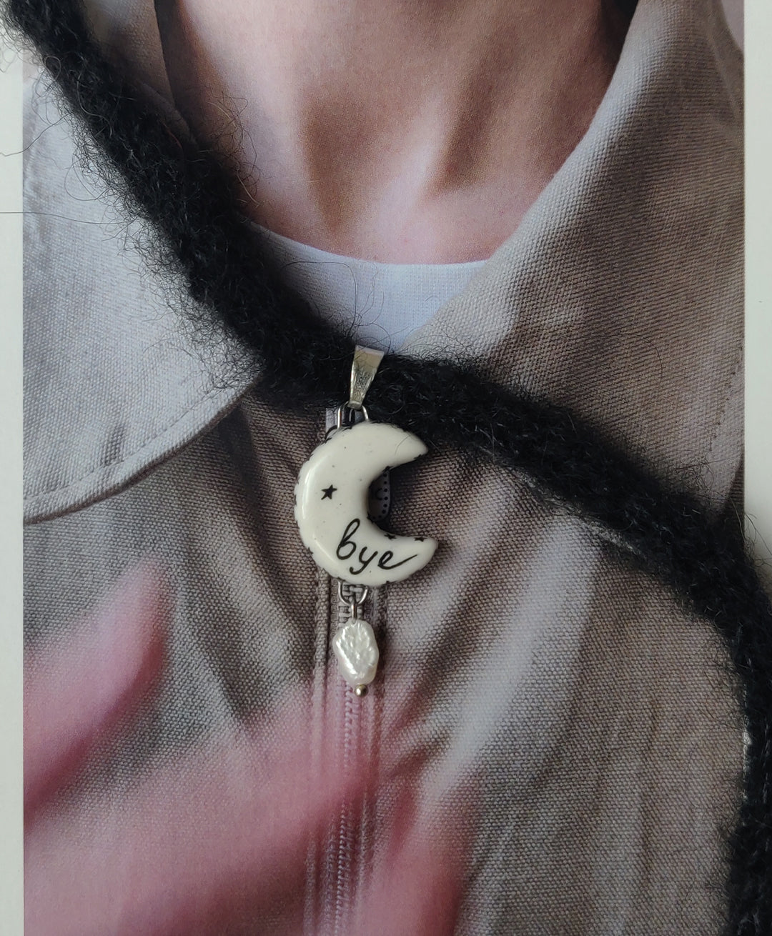 Bye Necklace