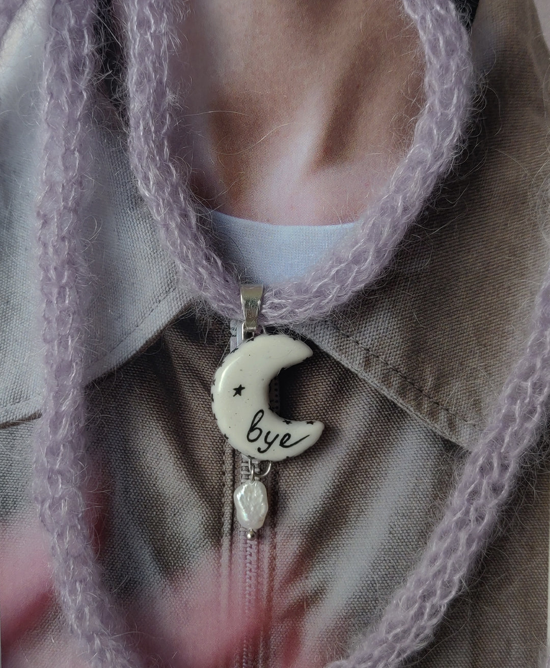 Bye Necklace