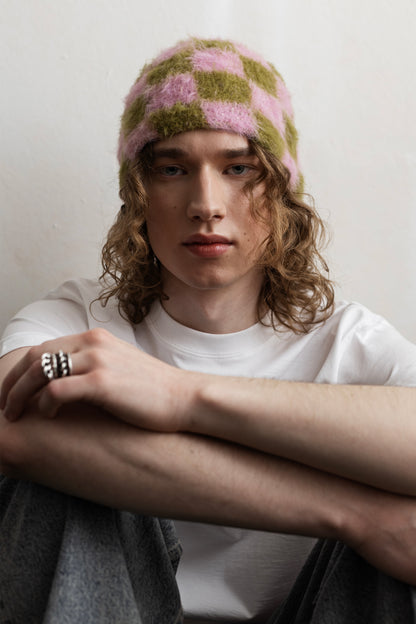 Checkered Beanie – Pink/Green