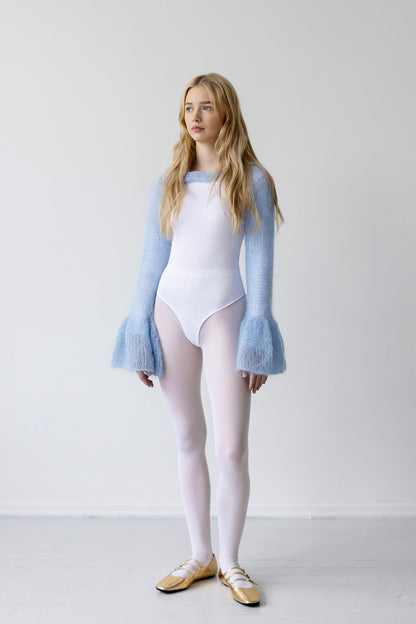 Floating Sleeves / Sky Blue