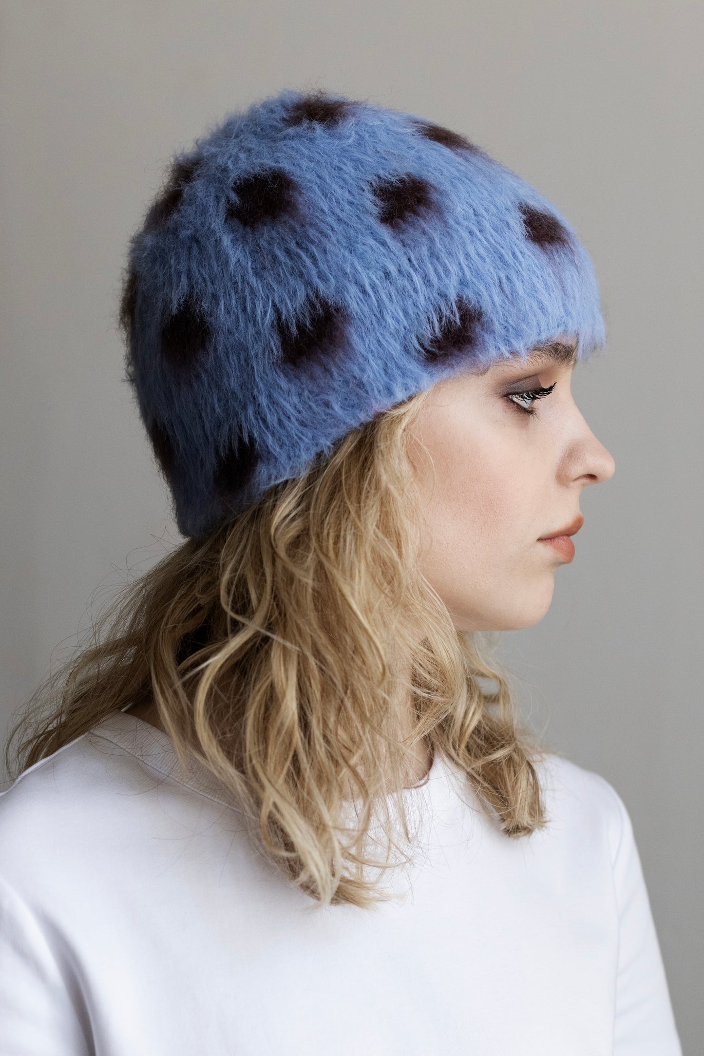 Dots Beanie – Brown