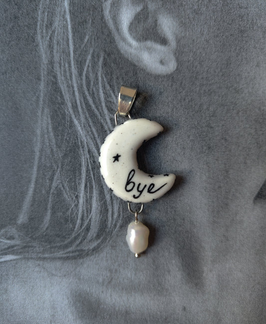 Bye Necklace